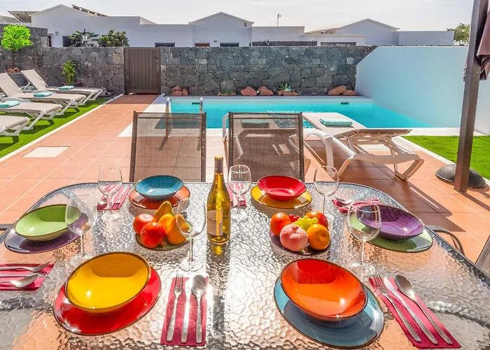 Elma Playa Blanca (Lanzarote)